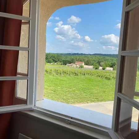 Holiday home Chai Nous ! Maison Renovee Sur Un Domaine Viticole Proche De Saint Emilion Gardegan-et-Tourtirac